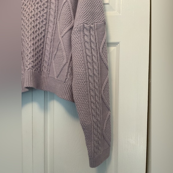 EUC Rokoko lavendar sweater size large - Picture 4 of 5